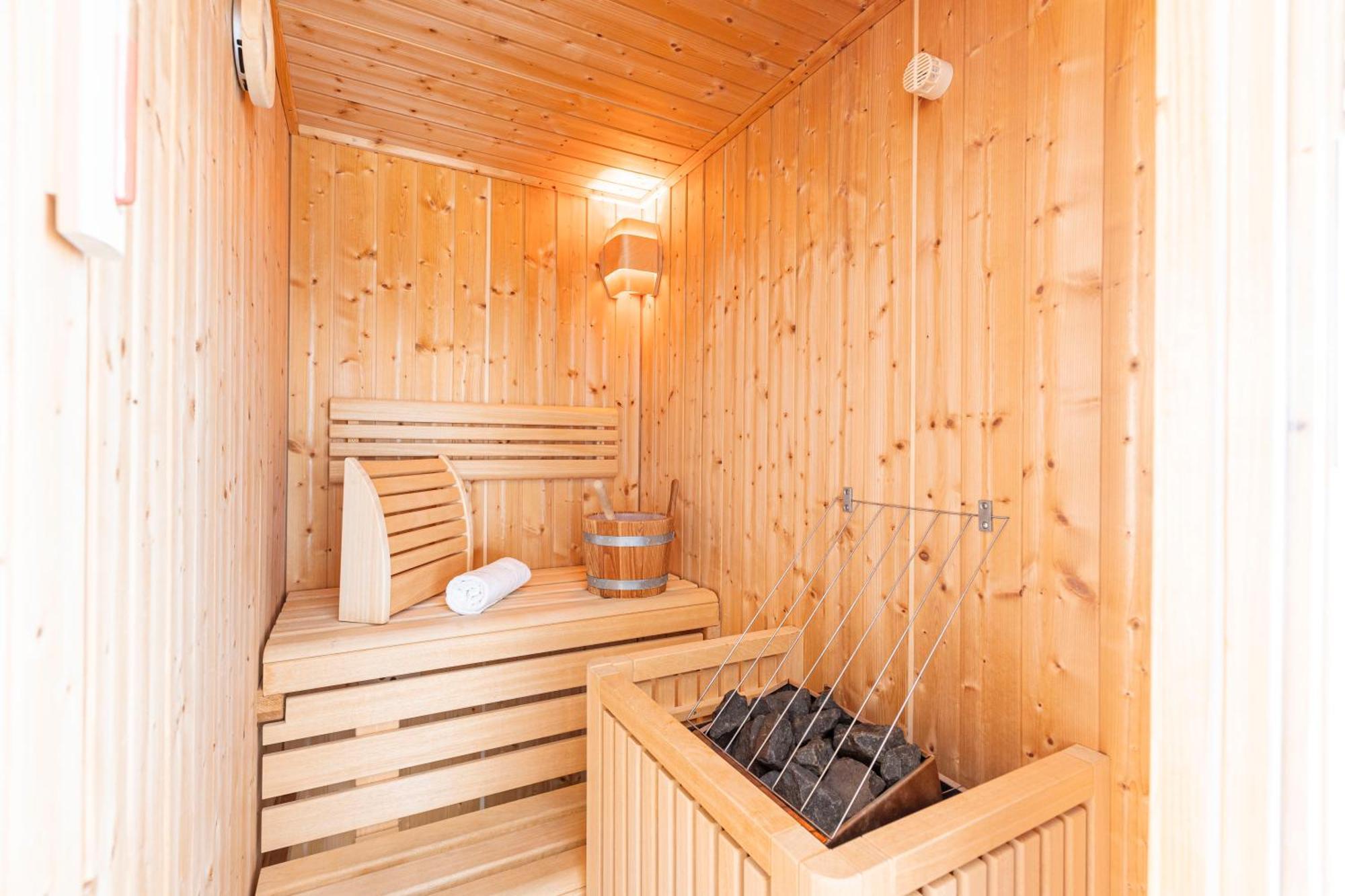 Aparthotel Alpenrock By Alps 2*